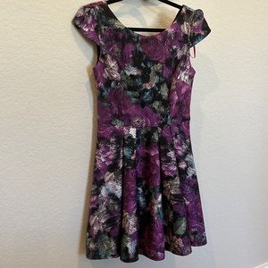 Cap sleeve floral dress